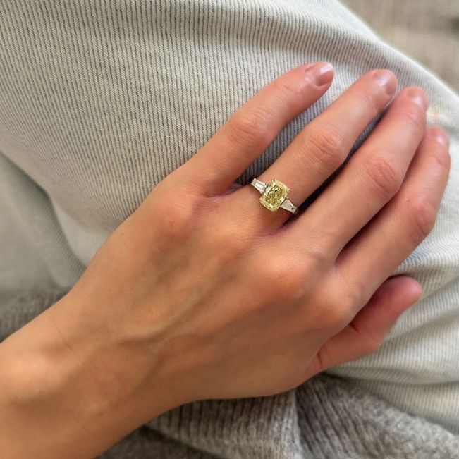 Cushion Yellow Diamond with White Baguettes Ring - Photo 4