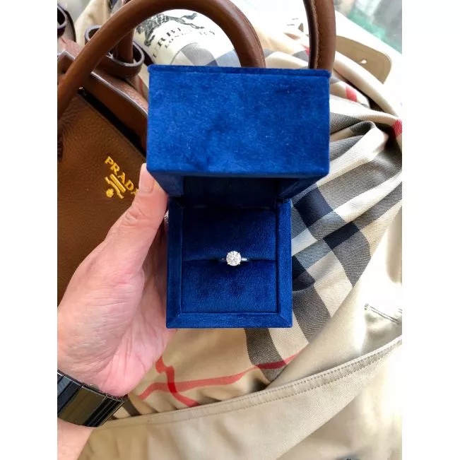 Classic Diamond Ring with One Diamond - Photo 4