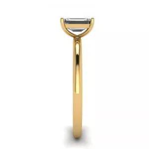 Emerald Cut Diamond Ring Yellow Gold - Photo 2