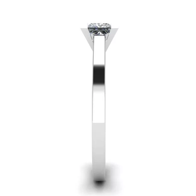 Princess Cut Diamond Ring in 18K White Gold - Photo 2