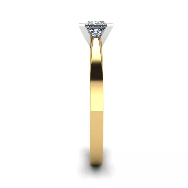 Futuristic Style Princess Cut Diamond Ring in Yellow Gold - Photo 2
