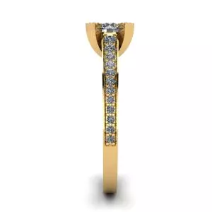 Designer Ring with Round Diamond and Pave in 18K Yellow gold - Photo 2