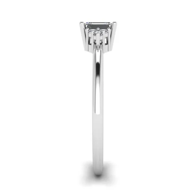 Emerald Cut Diamond Ring with Side Diamonds - Photo 2