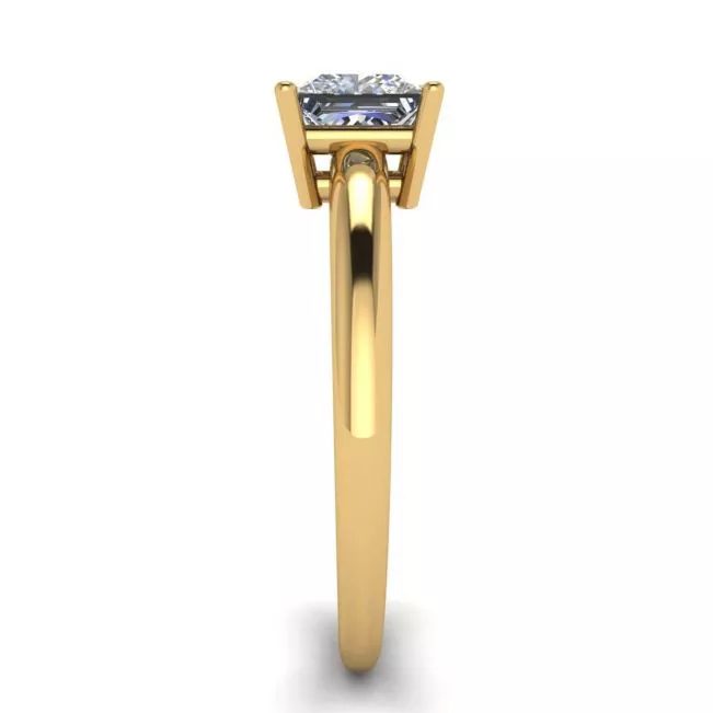 Princess Cut Simple Solittaire Ring in Yellow Gold - Photo 2