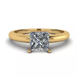 Princess Cut Simple Solittaire Ring in Yellow Gold