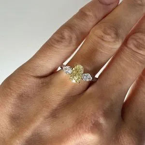 Oval Yellow Diamond with Side Pear White Diamonds Ring - Photo 2