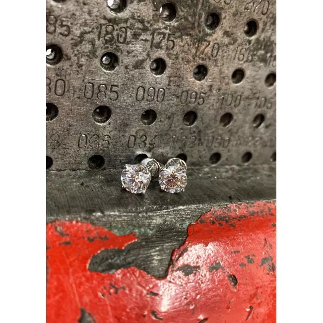 Perfect Round Diamond Studs Rose Gold - Photo 5